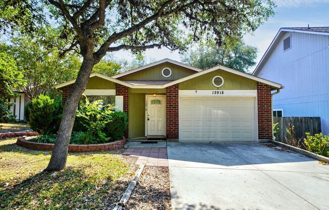 Cozy 3-Bed, 2-Bath with Fireplace in Prime NW Location - Realtor Commission: $500