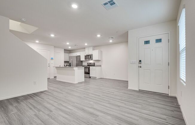 Charming 3-Bedroom Townhome with Smart Home Technology in Skye Hills, NW Las Vegas