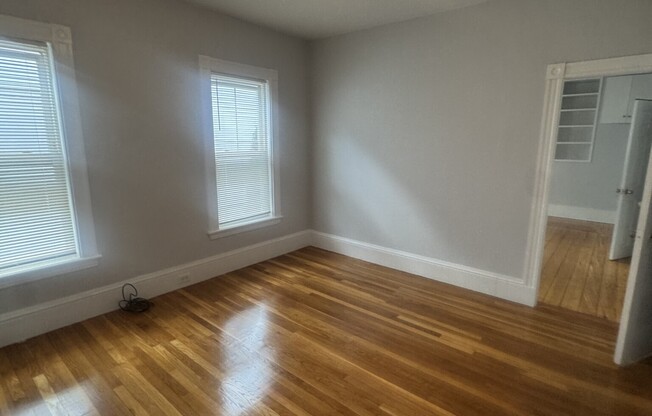 68 WILLOW AVE