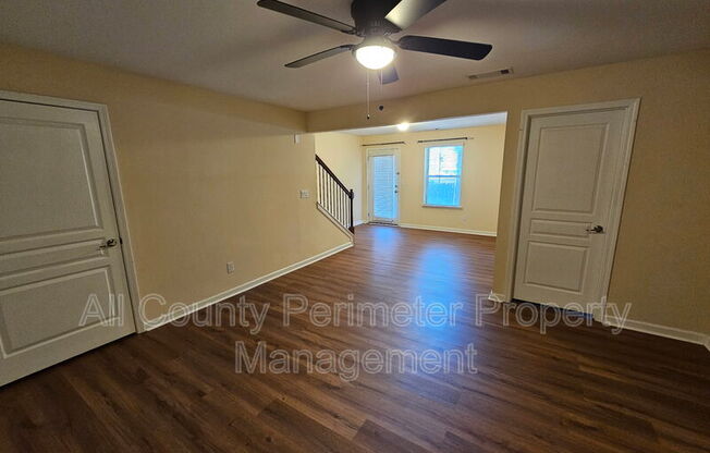 1597 TRAILVIEW WAY NE