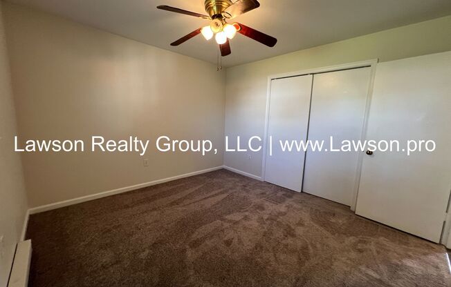 2 beds, 1 bath, 750 sqft, $1,100, Unit Moran 625