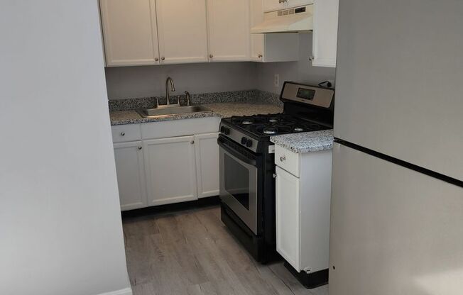 22-24 Lawn Avenue