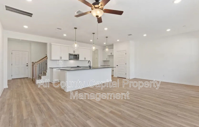 2725 WOODALL DR