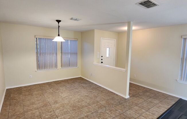 Heritage Park Community-3Bedroom, 2.5 Bathroom-