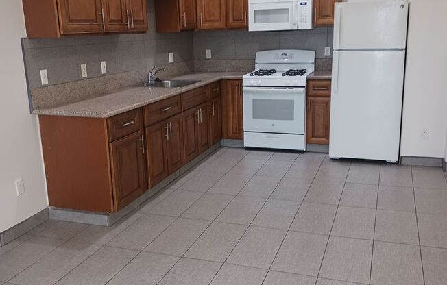 3515 Hyde Park