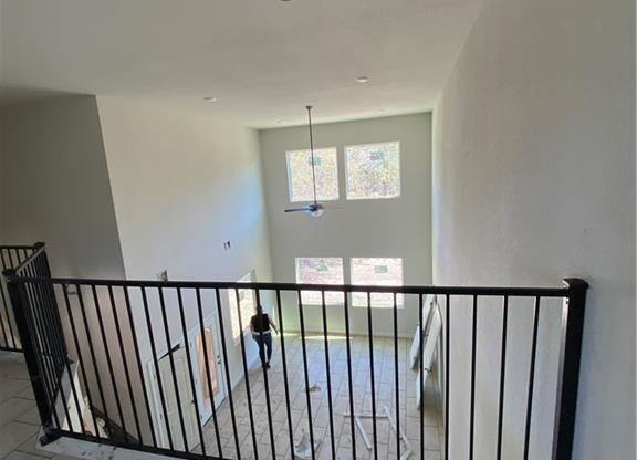 529 LONE SHADOW DR