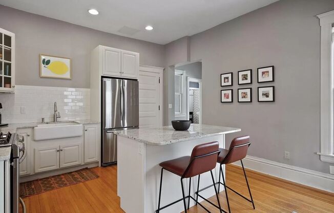 415 6th Street SE