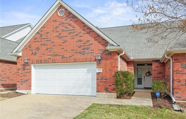 Adorable 3 Bed/2Bath Townhome Pre-Leasing for July 2026!