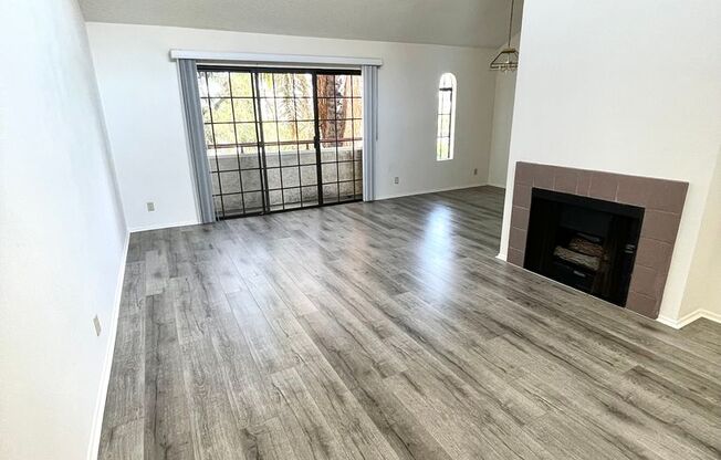 10737 La Grange Avenue