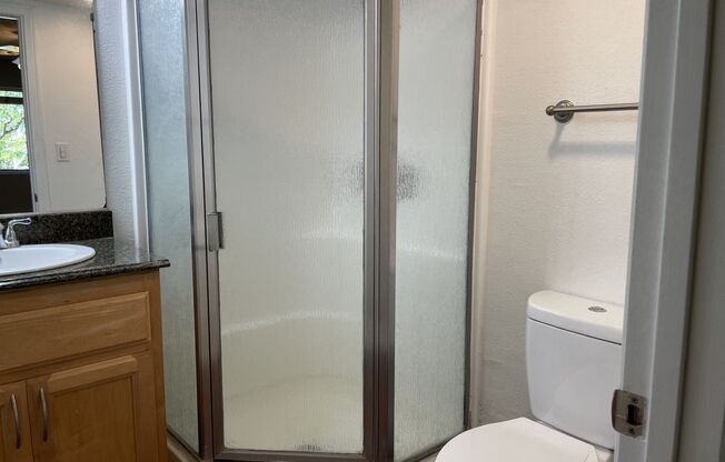 2 beds, 2 baths, 912 sqft, $2,790, Unit 0091