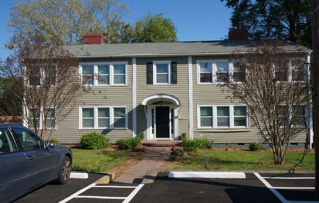 583 Colonial Circle