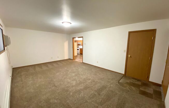 1 bed, 1 bath, 635 sqft, $775, Unit 1