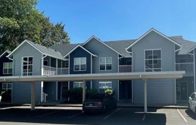 2 beds, 1 bath, 1,010 sqft, $1,525, Unit 477-58