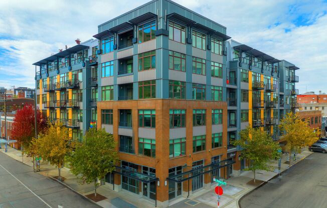 2 beds, 2 baths, 1,154 sqft, $3,330, Unit 401