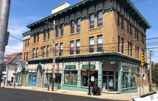 303 Main Street