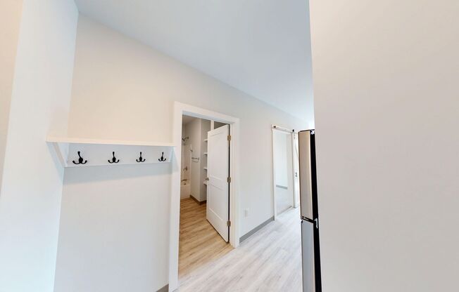 1 bed, 1 bath, 459 sqft, $1,975, Unit 305