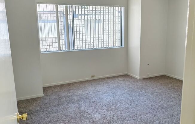 2 beds, 2 baths, 1,097 sqft, $2,630, Unit 1521
