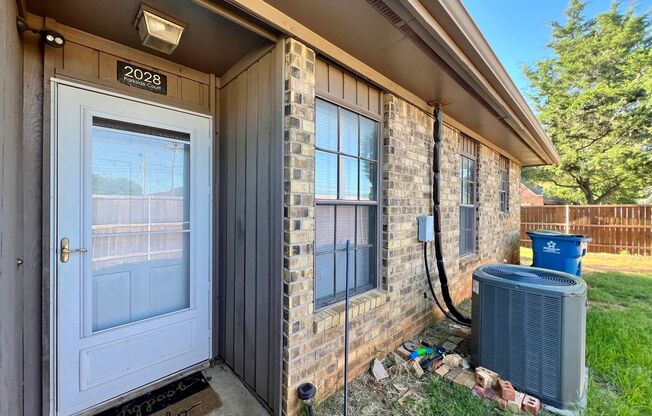 Lovely Duplex in The Heart of Grapevine