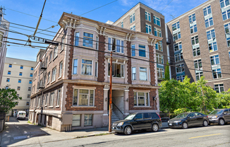 115 BELLEVUE AVE E