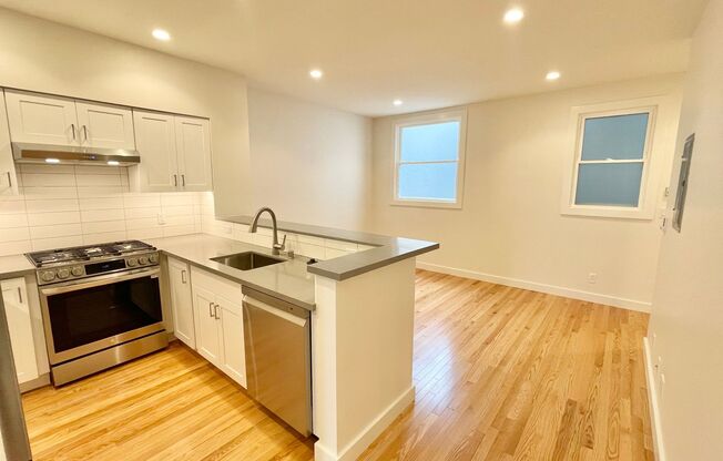 1 bed, 1 bath, $3,799, Unit #102