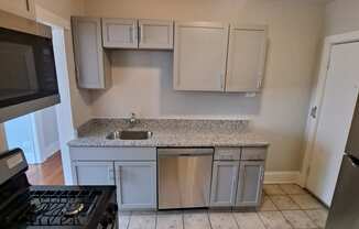 7526-36 S Colfax Ave