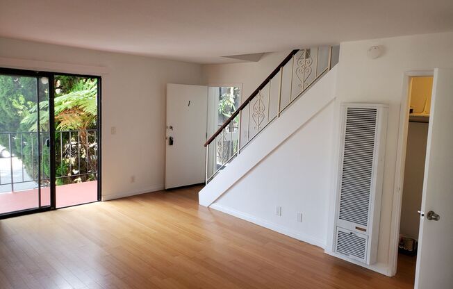 4031 MCLAUGHLIN AVE