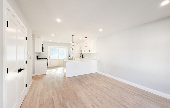 71 BOLIVAR ST