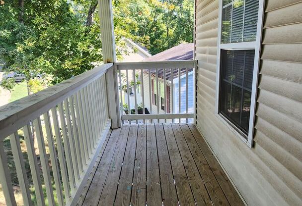 Studio, 1 bath, 600 sqft, $615, Unit 128-09