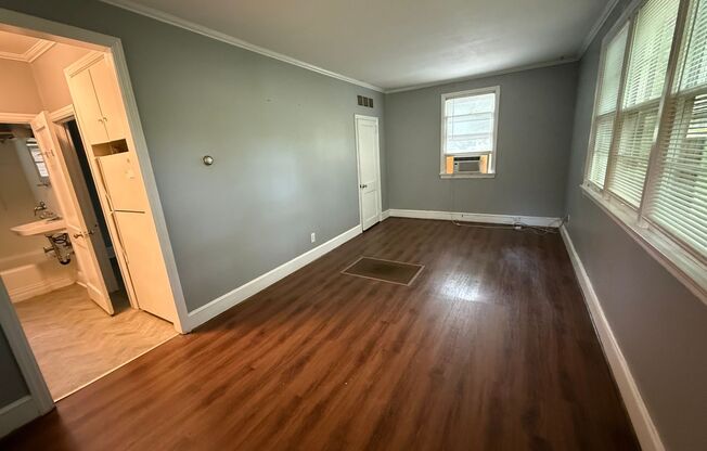 202 E 11th
