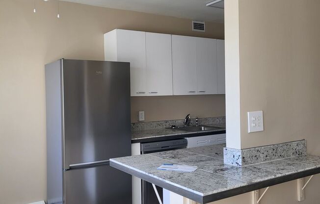 1 bed, 1 bath, 518 sqft, $1,500, Unit 608