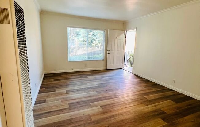 4040 Palmwood