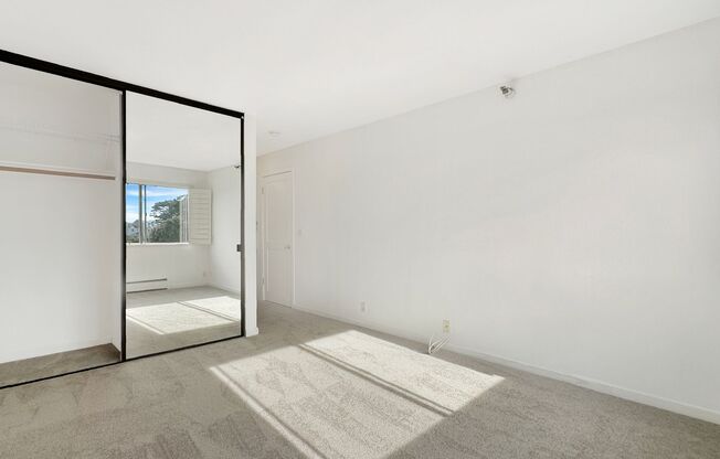 2 beds, 2 baths, $3,200