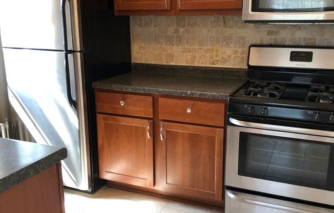 1423 Martha Washington Dr.