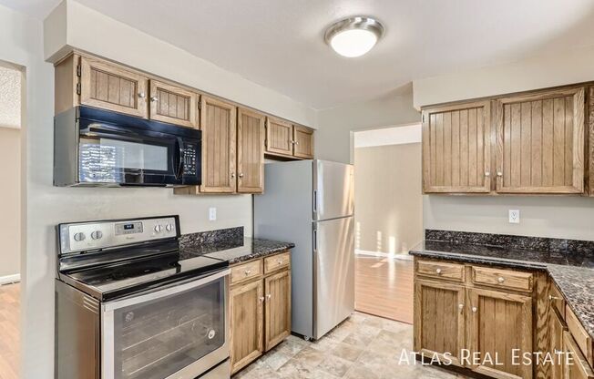 15063 E FLOYD AVE