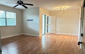 1 bed, 1 bath, 841 sqft, $2,000, Unit Unit 17-2