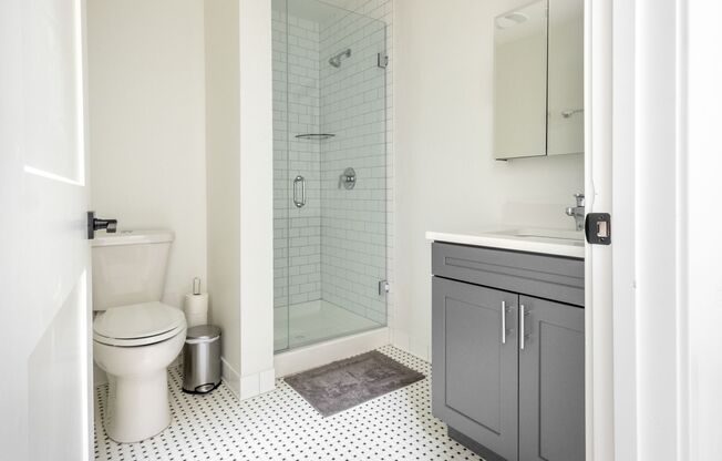 3 beds, 3 baths, 1,200 sqft, $3,600, Unit 105-1