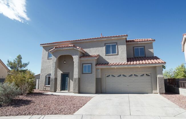 4 bedroom remodeled home with oversized lot and covered patio!