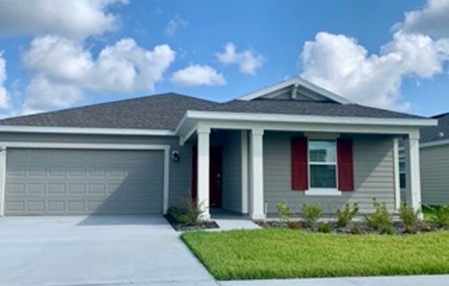 Family Home in "Estates at Lake Hammock" Haines City