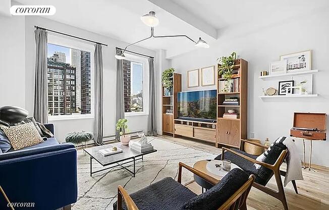 1 bed, 1 bath, 827 sqft, $7,995, Unit 903