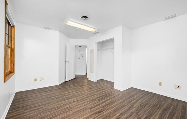 2 beds, 2 baths, 872 sqft, $1,250, Unit MSA-A3