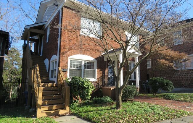 KENNESAW_AVE_655