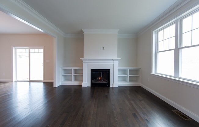 101 OAKDALE AVE