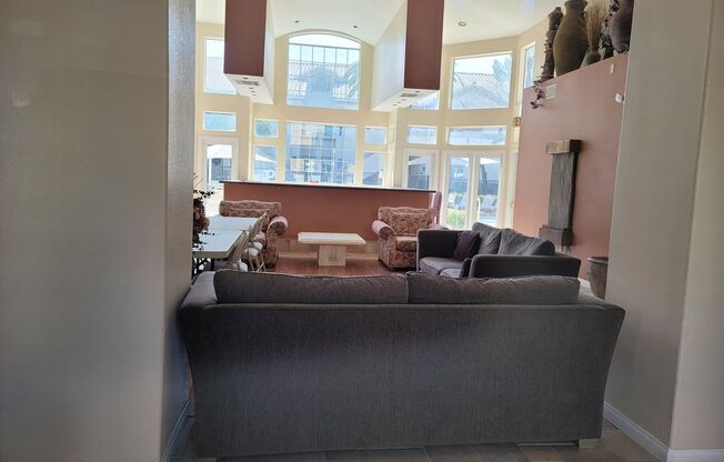 3 beds, 2.5 baths, $1,995