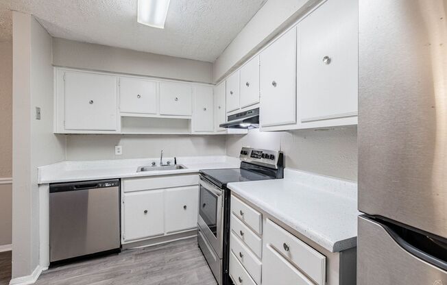 1 bed, 1 bath, 612 sqft, $825