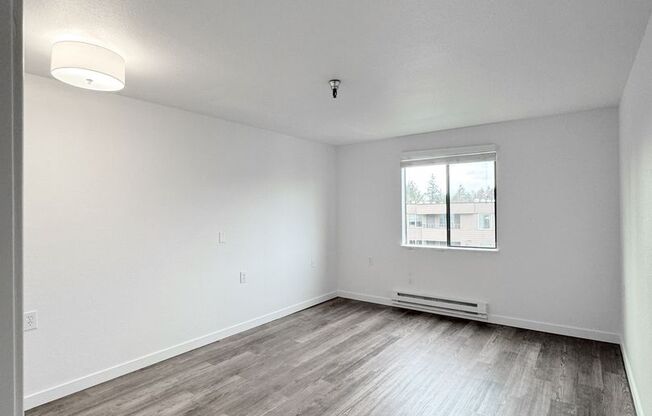 1 bed, 1 bath, 636 sqft, $1,695, Unit 227