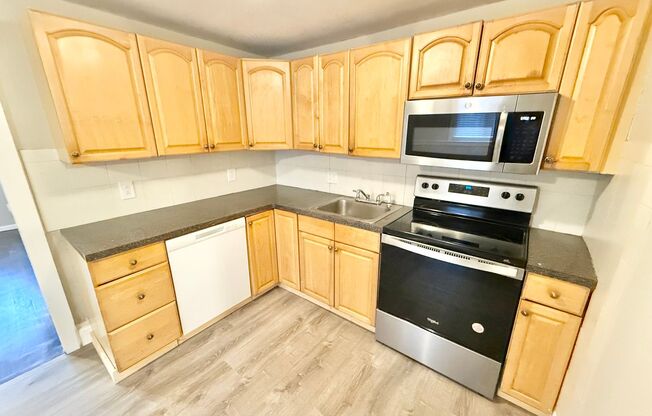 Newly Renovated 2 Bedroom with Off-Street Parking