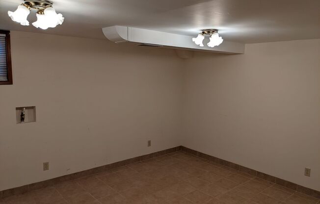 Large 3+ bedroom