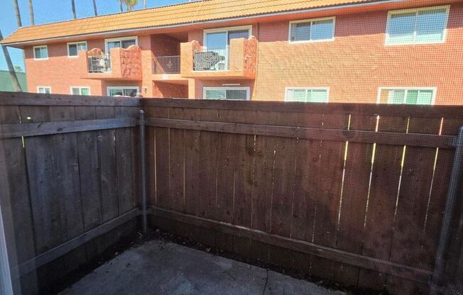 1 bed, 1 bath, 720 sqft, $1,795, Unit 406-02