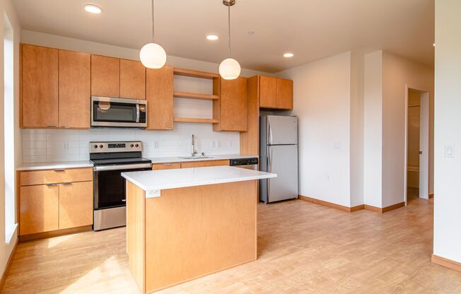 1 bed, 1 bath, 648 sqft, $1,090, Unit A212