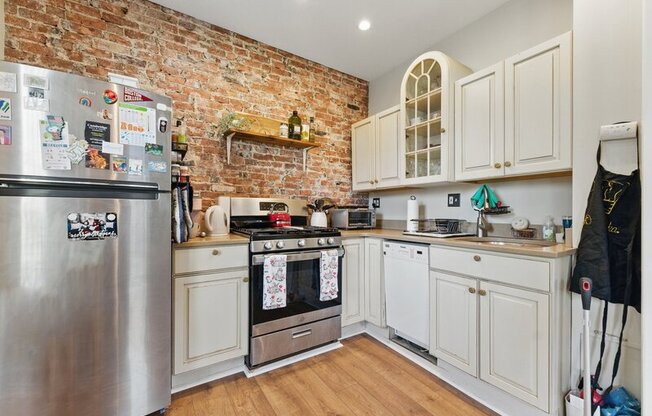 60 Pleasant Street